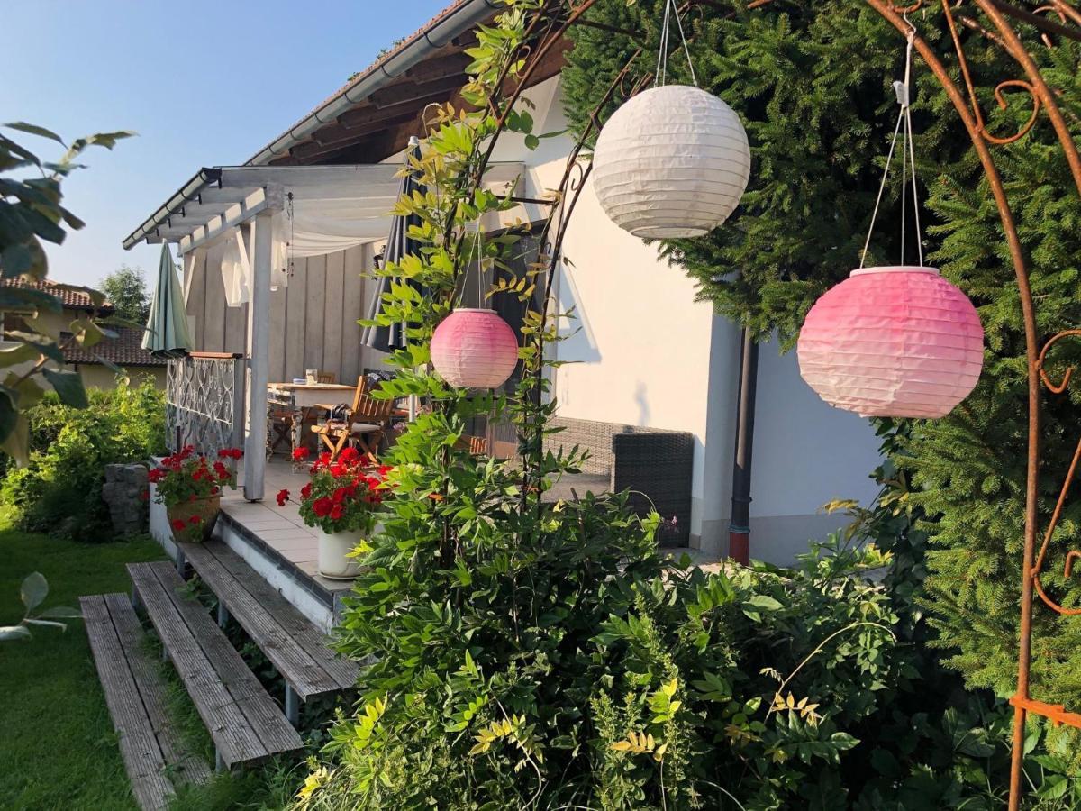 Seehaeuschen - Waging Tettenhausen Waging am See Esterno foto